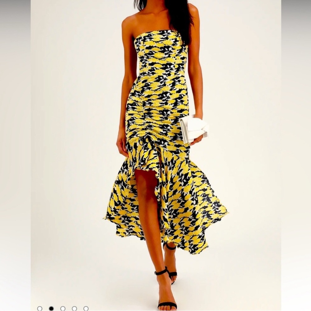 C/Meo Collective MIDI dress. Size medium